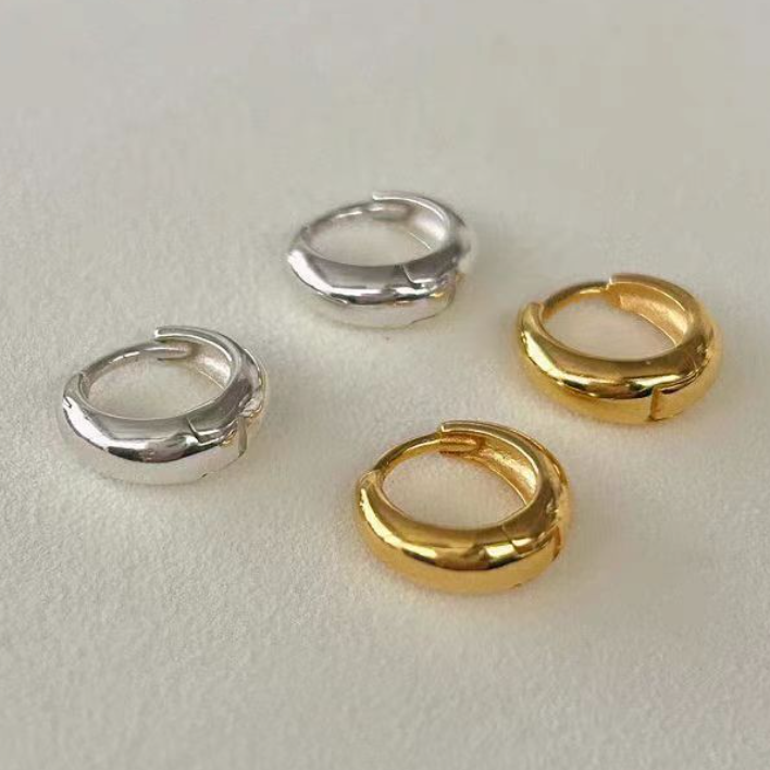 Circular water-drop style earring clasp