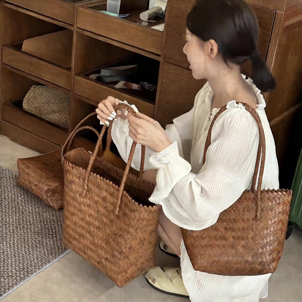 Wicker-like straw woven bag, versatile vegetable basket bag, long shoulder strap hand-woven bag
