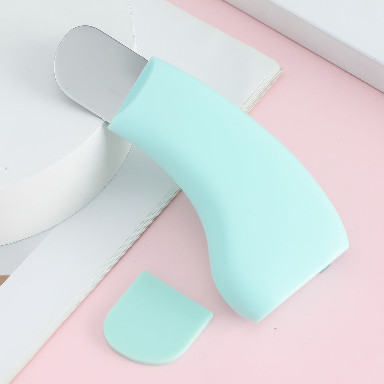 Manual Blackhead Removal Shovel for Facial Cleansing