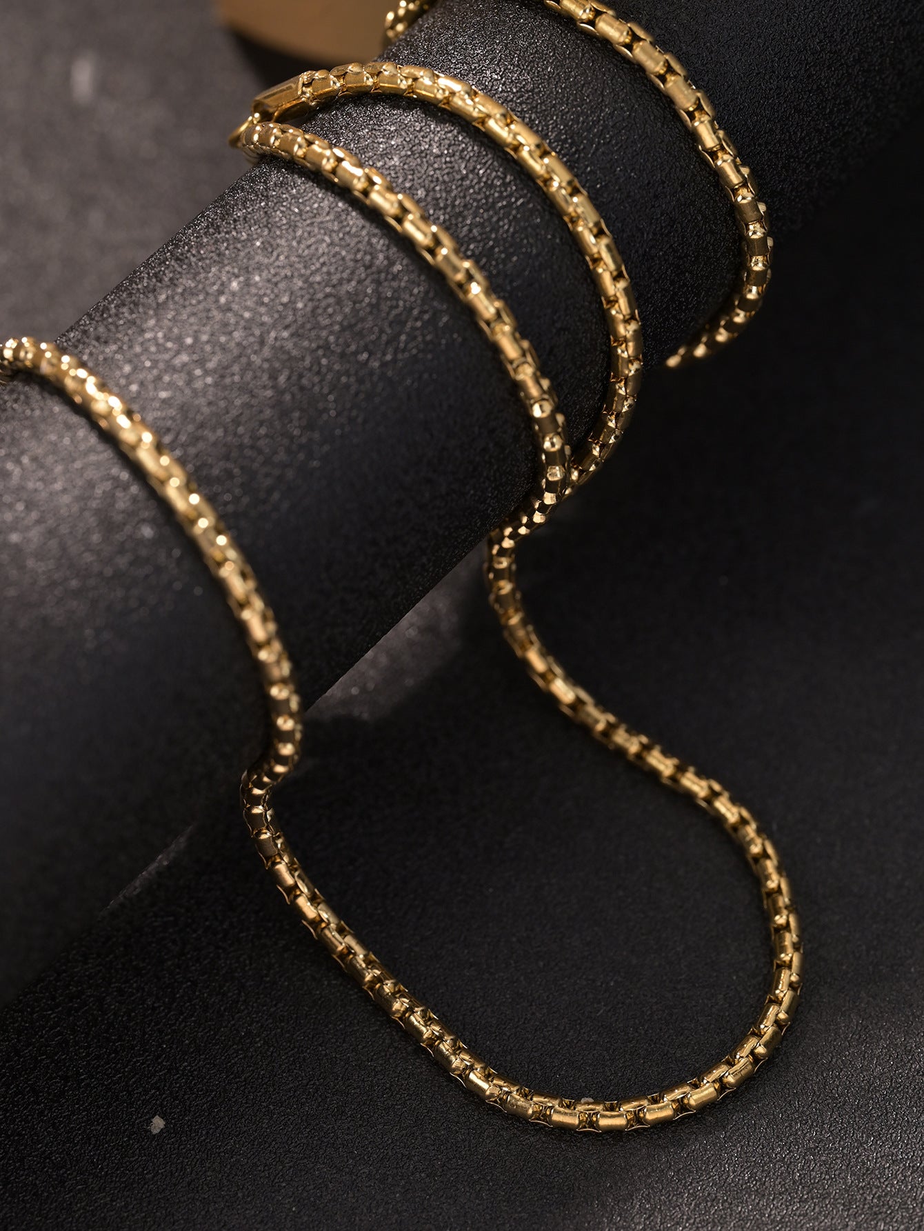 Fashionable stainless steel thick necklace and twisted long necklace