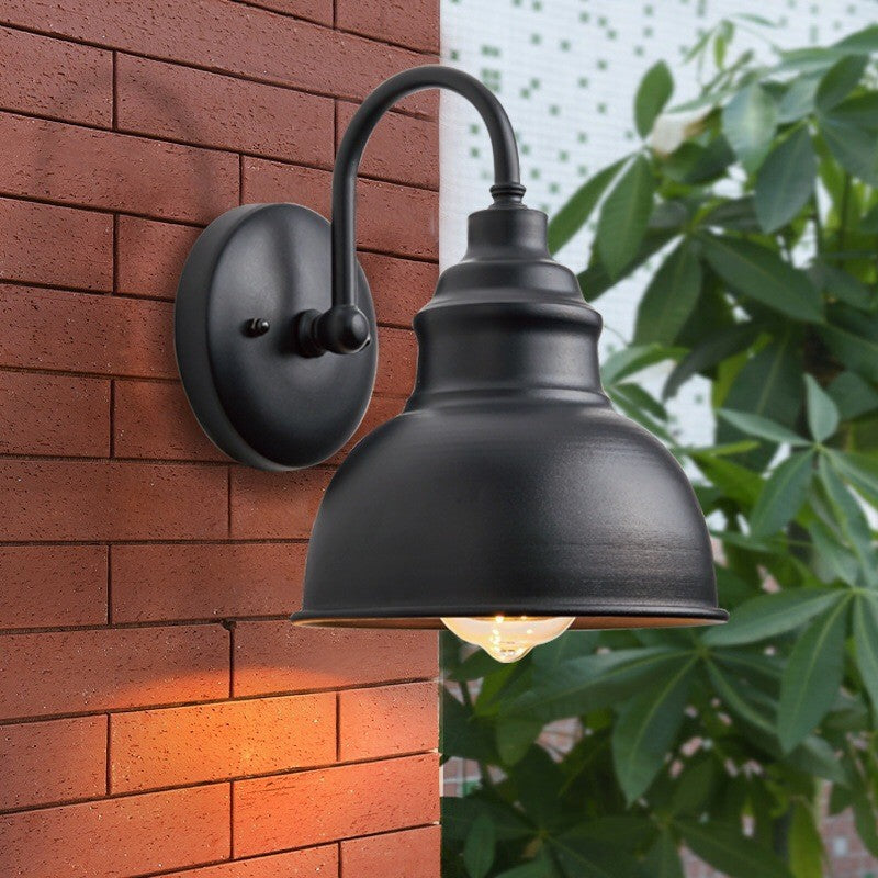 Outdoor courtyard wall lamps