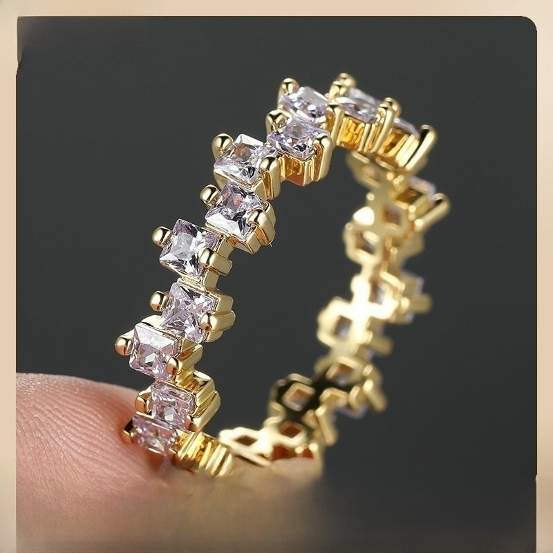 Diamond-set square zirconia ring