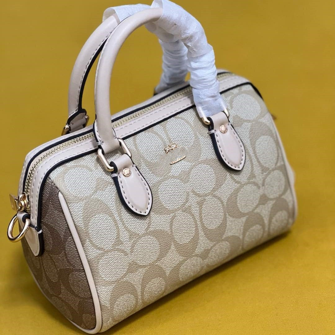 2025 Classic Monogram Boston Pillow Bag