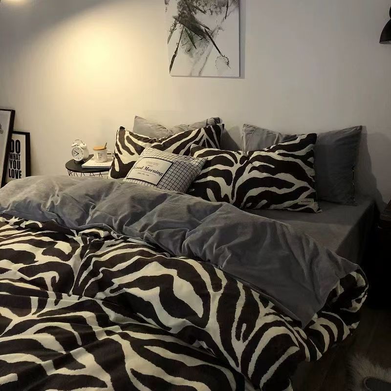 Four-piece Set Nordic Style Wash Cotton Quilt Cover Net-red Bed Sheet Student Dormitory Bedding