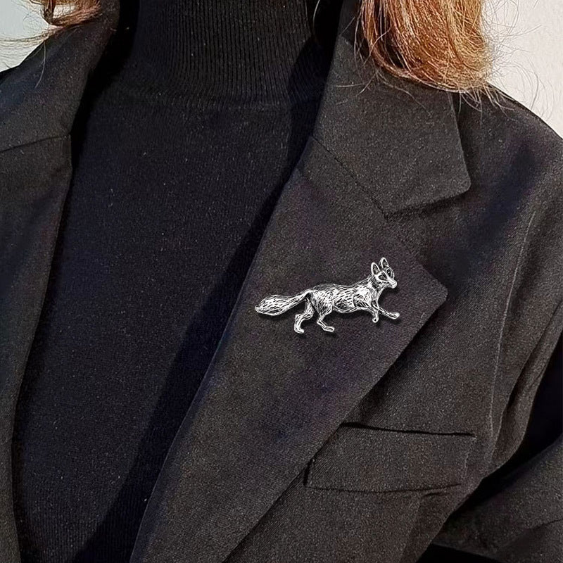 Animal brooch