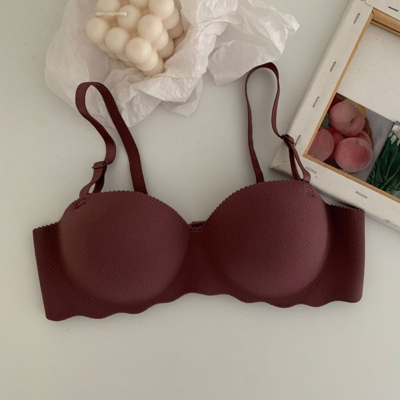 Gather the bras without underwire