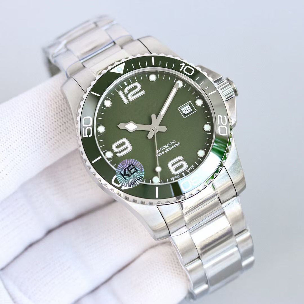 Fully automatic mechanical watch with water resistance