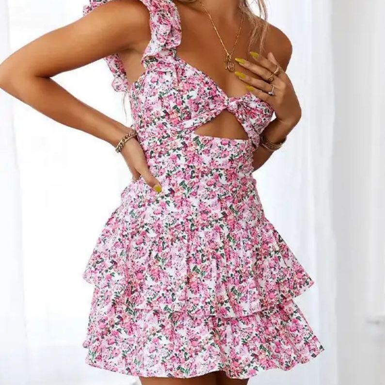 One-shoulder dress with exposed waist print