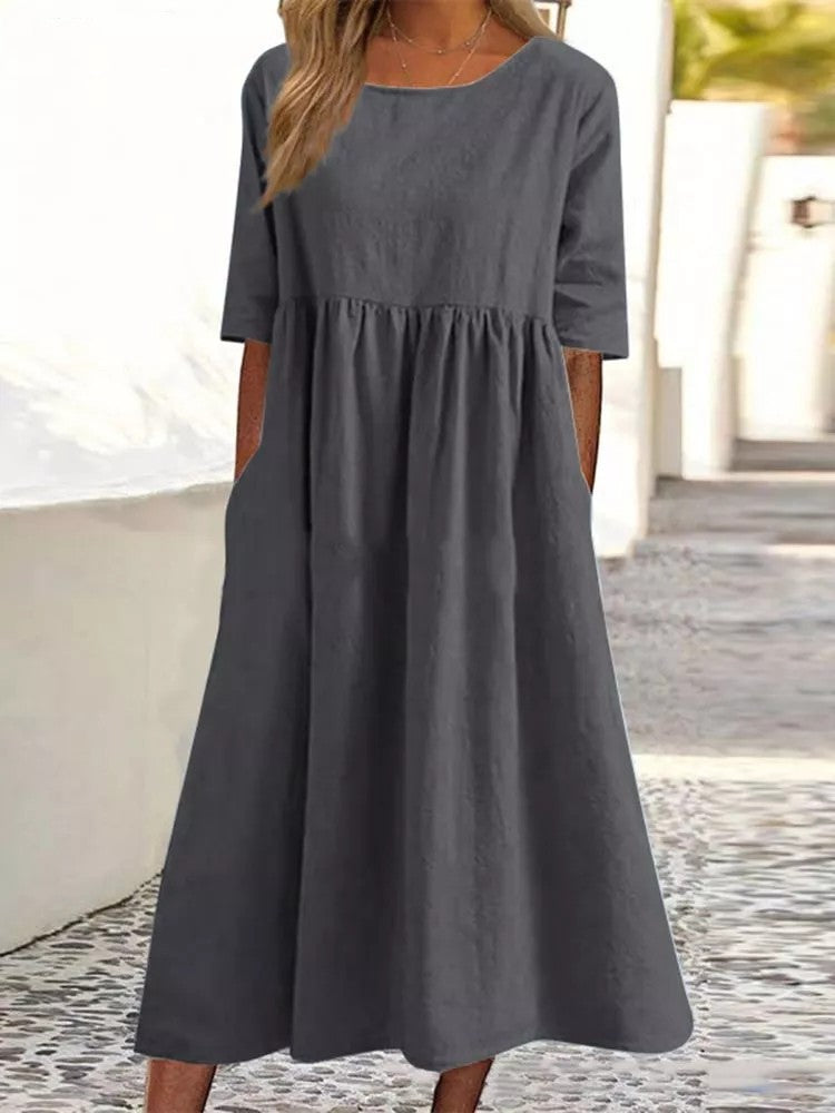 Loose round-neck dress