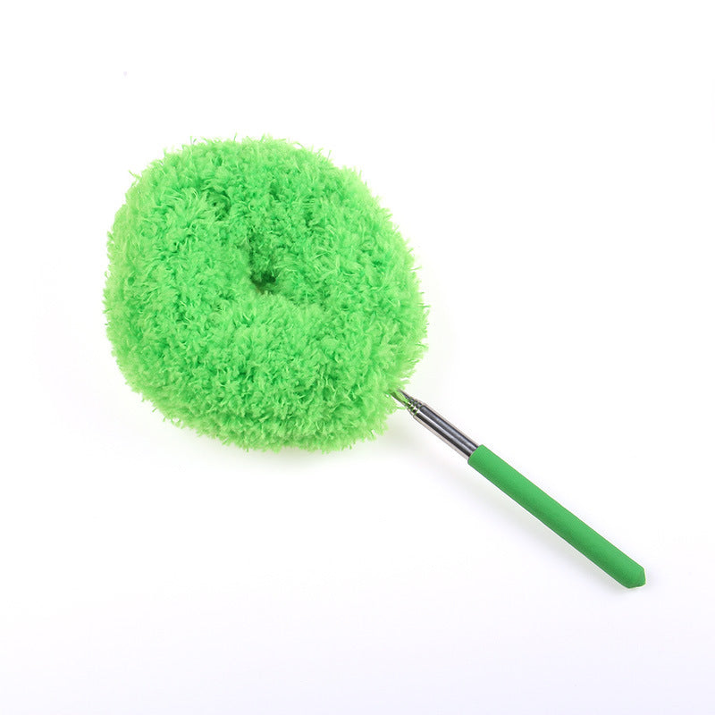 Extensible cleaning brush for thorough cleaning