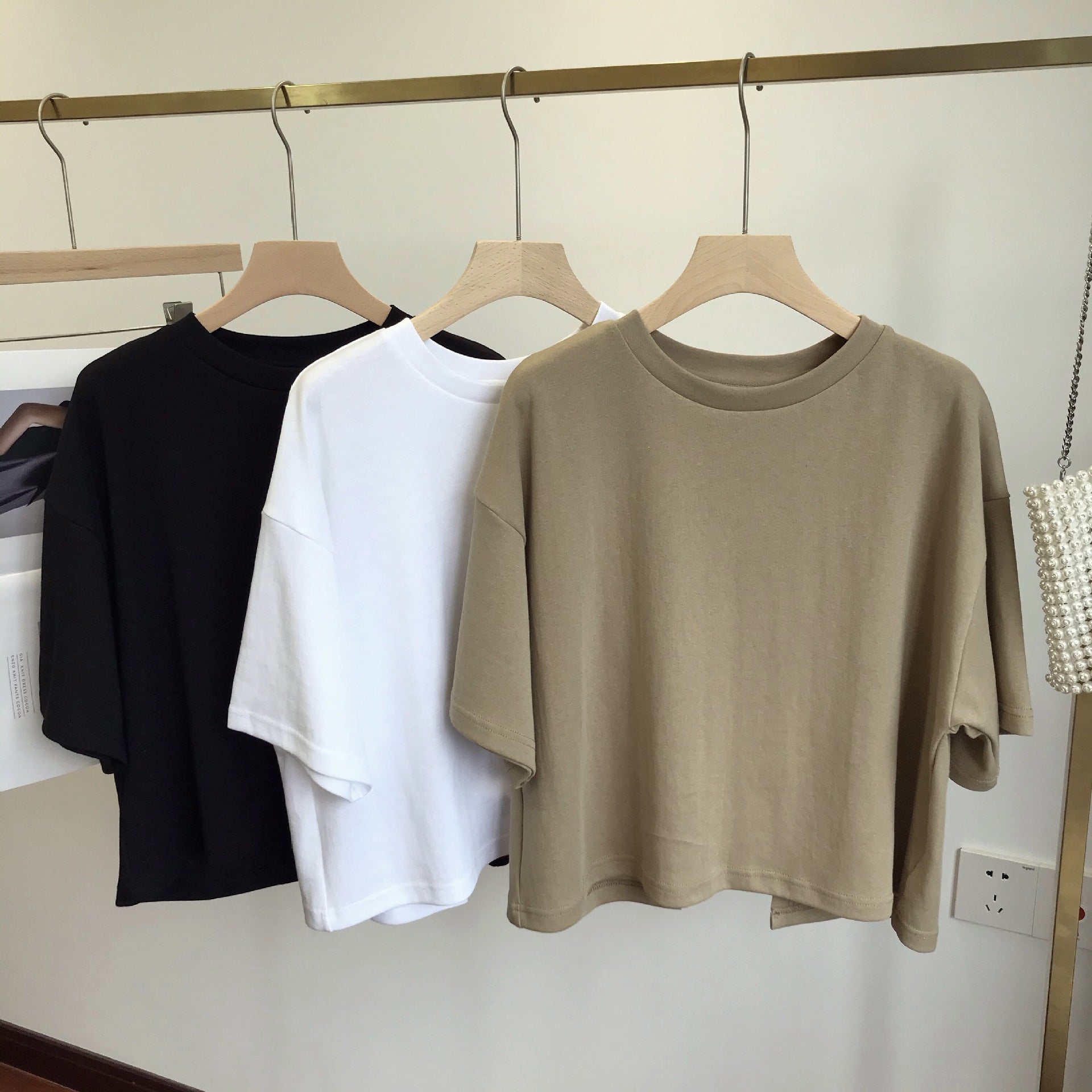 Backless Short T-shirt