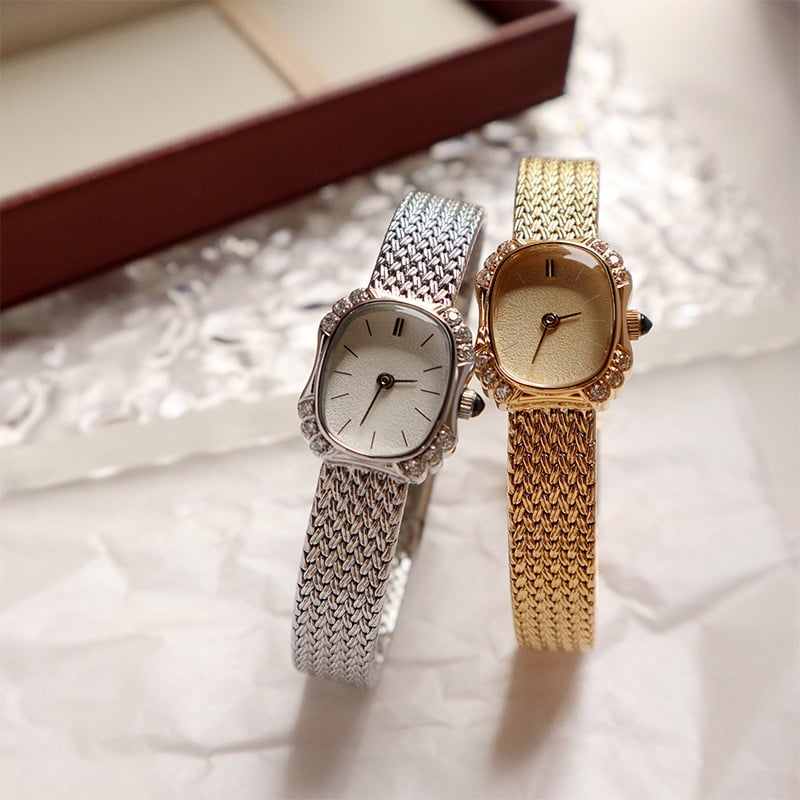 New Designer Square Exquisite Diamond Set Wheat Ears Women's Quartz Small Watch