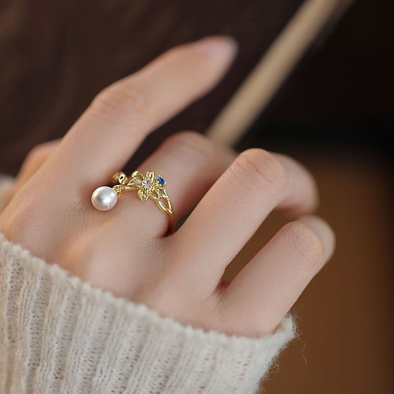 Fashionable artificial pearl zircon flower ring