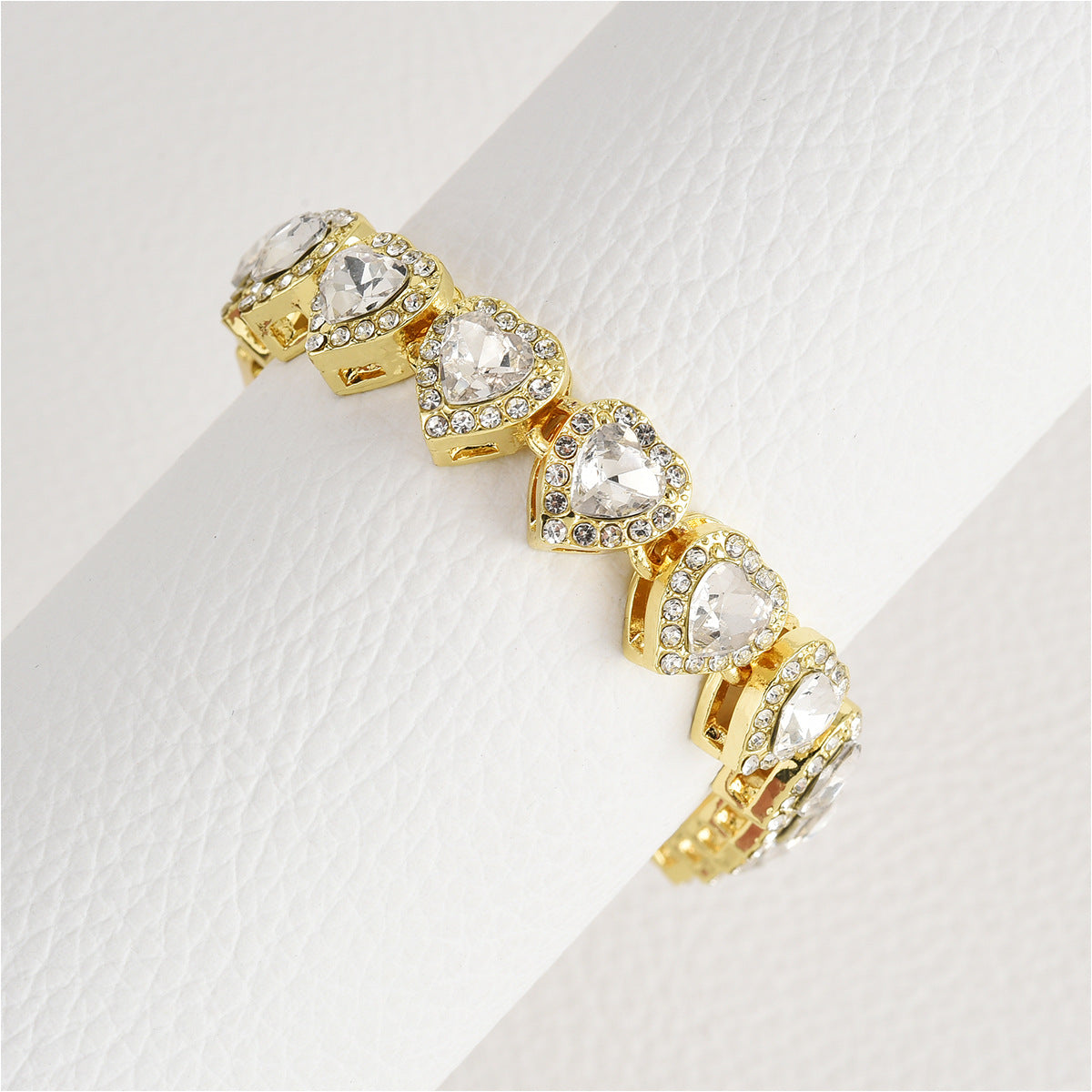 Hip-hop heart-shaped rock candy necklace