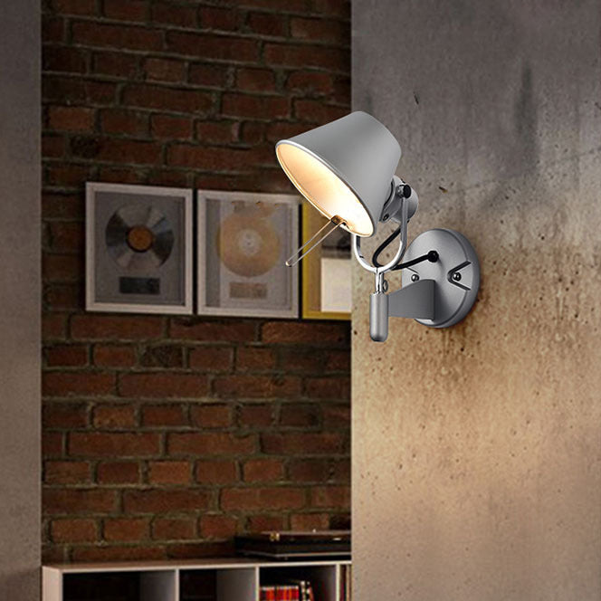 Personality straw hat wall lamp