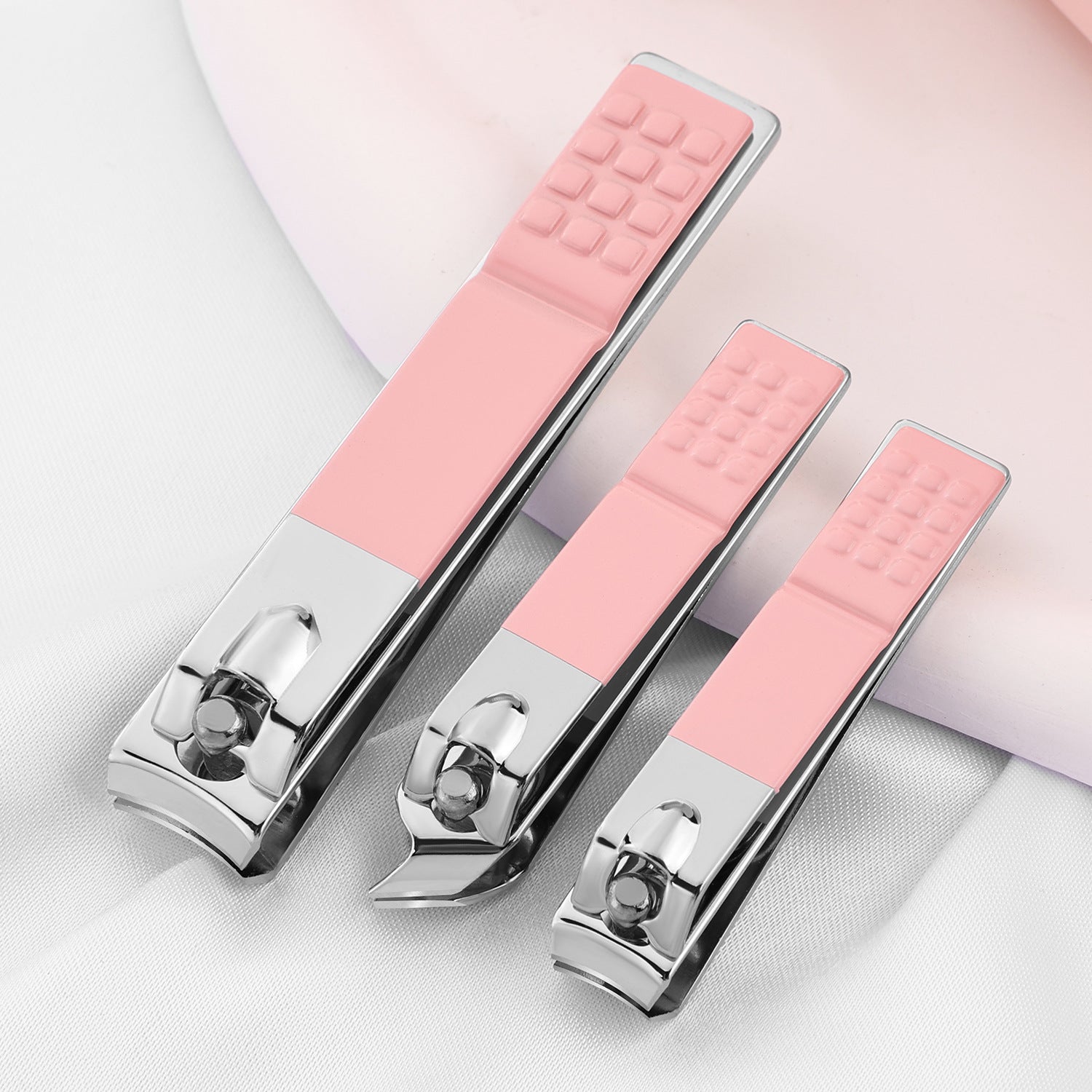 Nail clipper set for home use