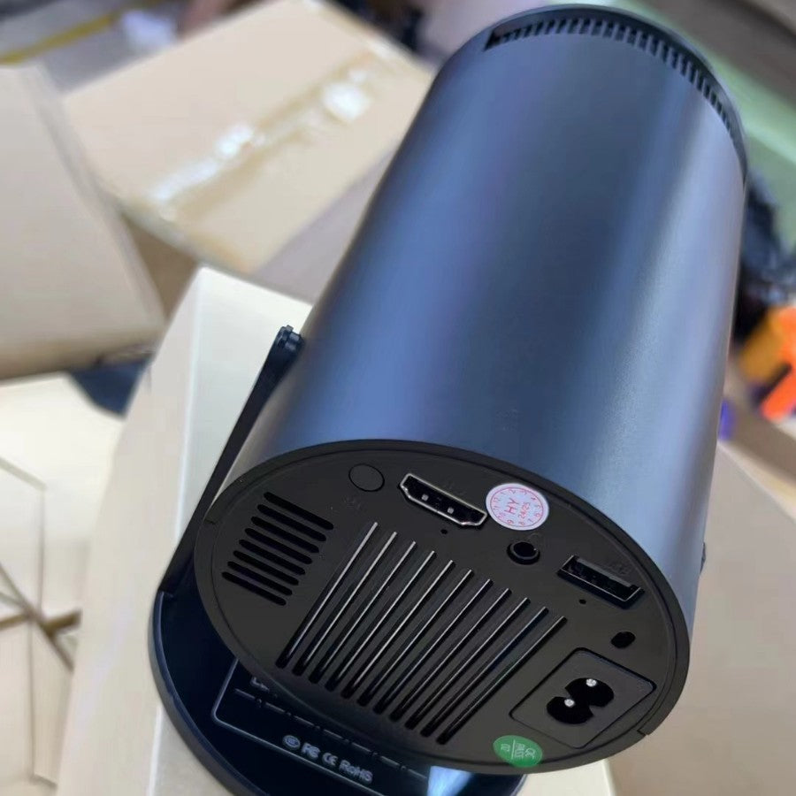 Wired dual-screen portable projector