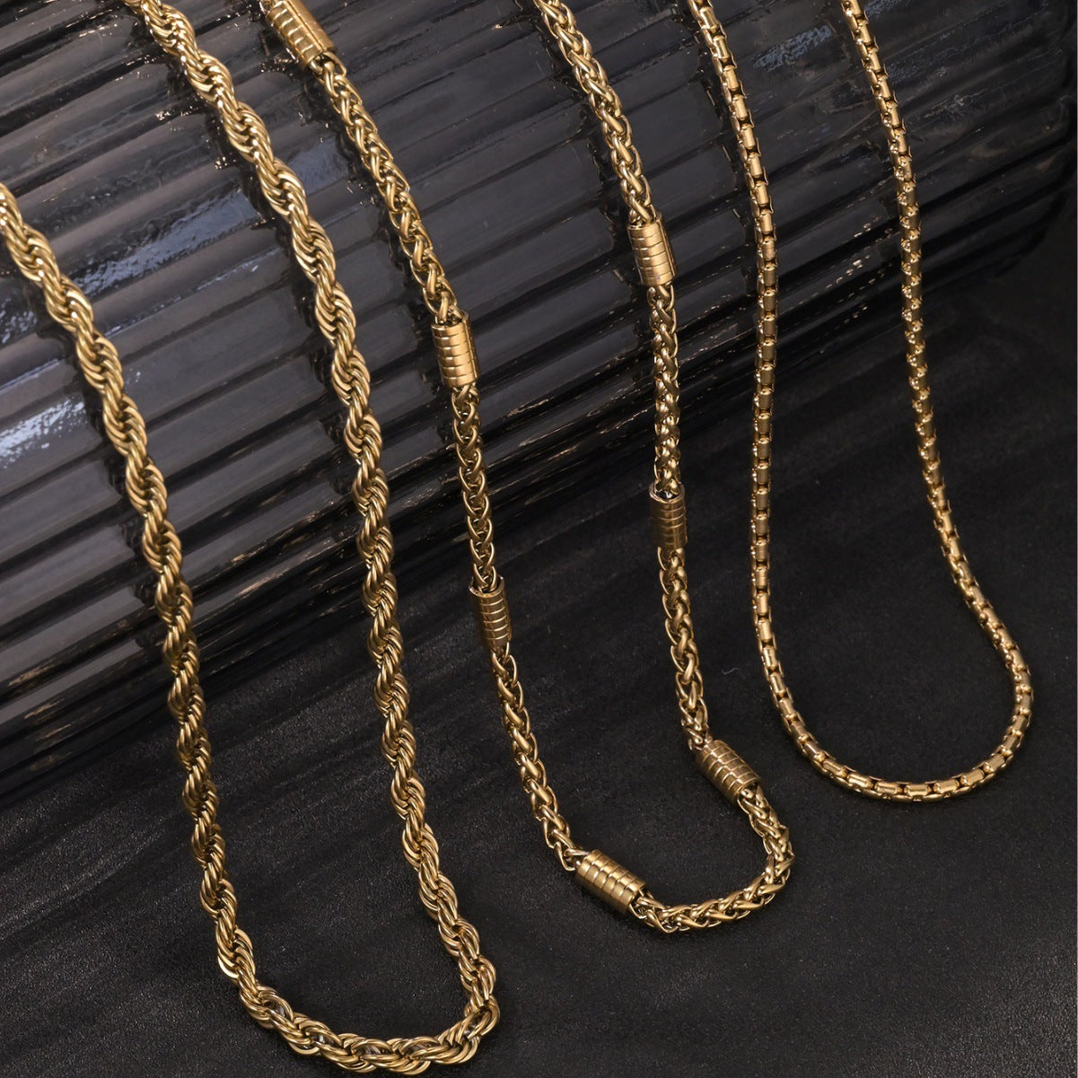 Fashionable stainless steel thick necklace and twisted long necklace