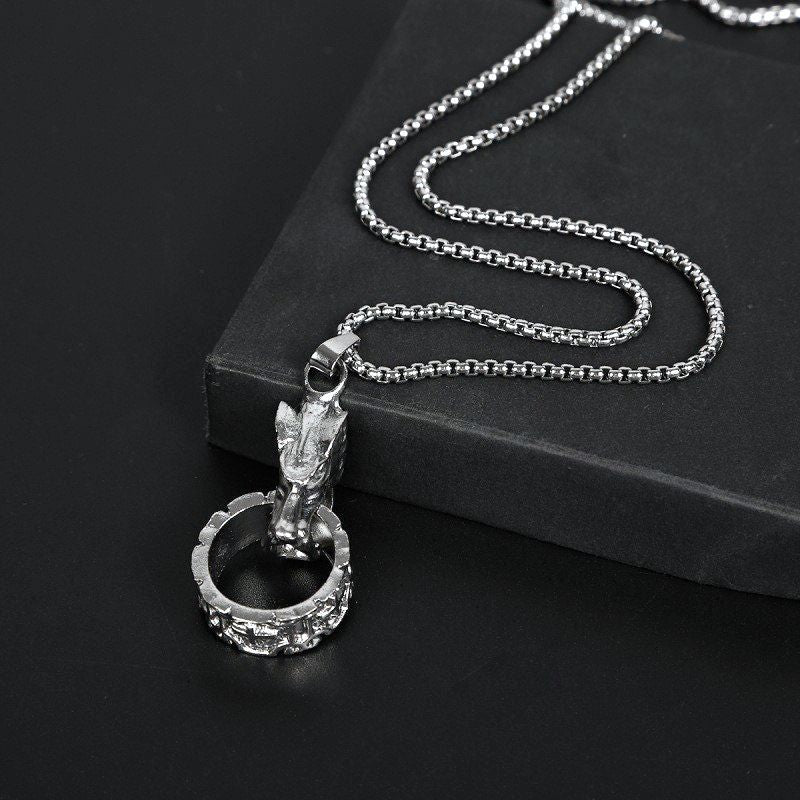 Hip-Hop Wolf Head Fingerring Necklace