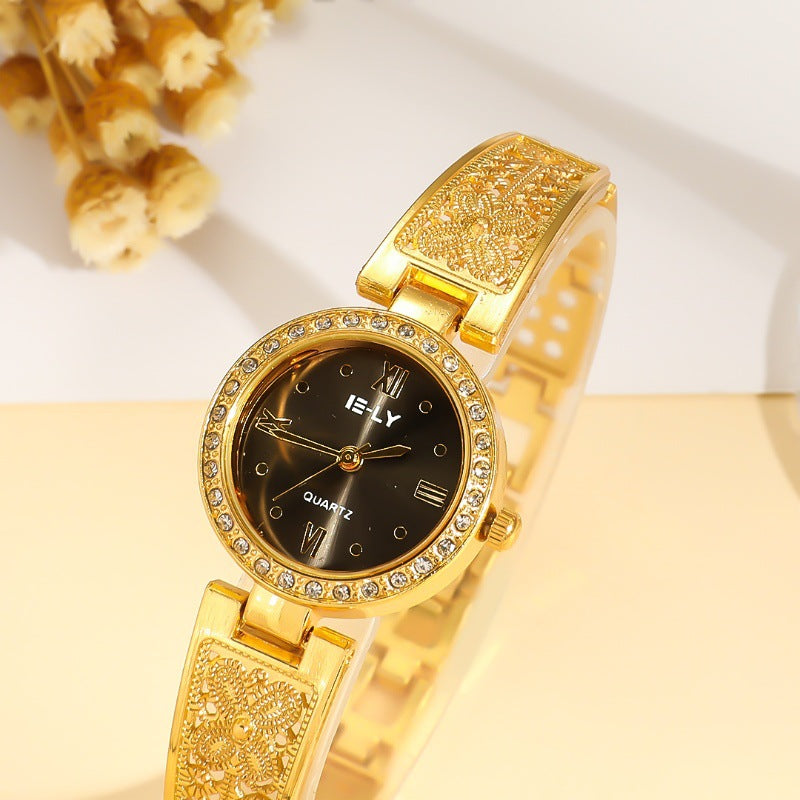 Elegant Diamond Women's Quartz Watch with Rose Gold Buckle