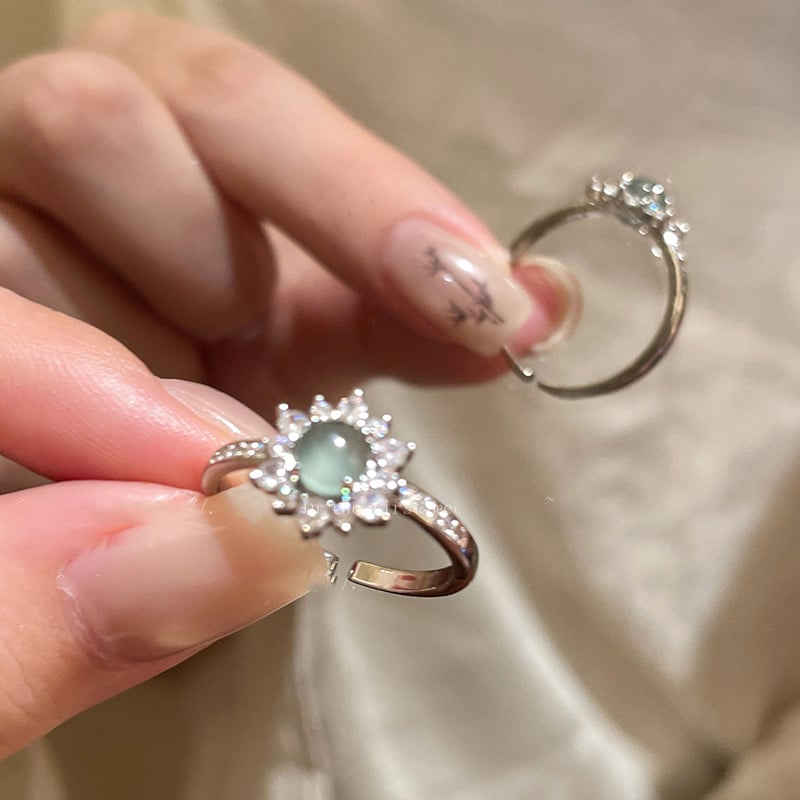 Adjustable ring
