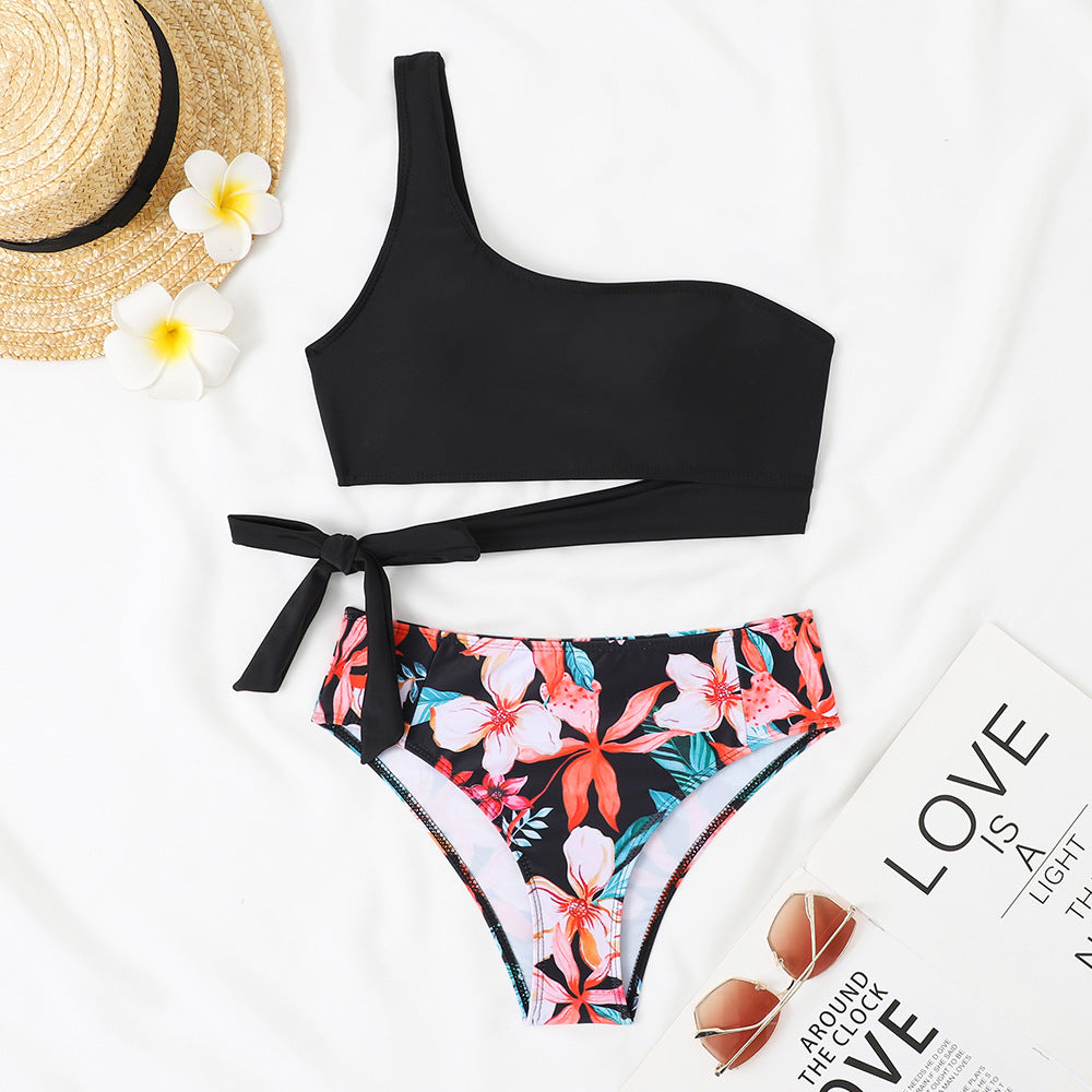 High-waisted sexy two-piece bikini swimsuit