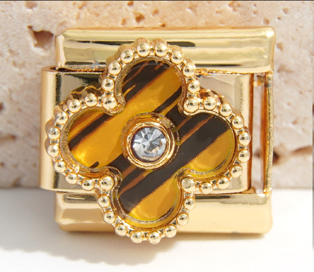 Elastic bracelet module