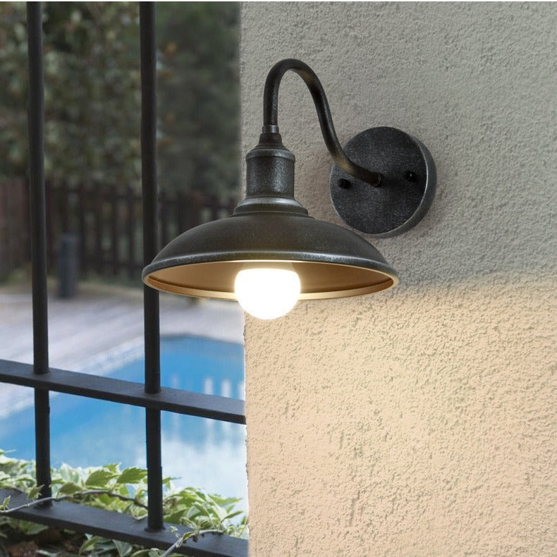 Retro loft industrial-style wall lamp