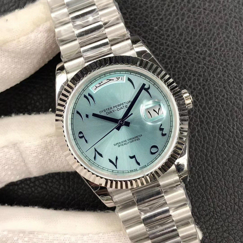 Automatic mechanical watch with double calendar day display