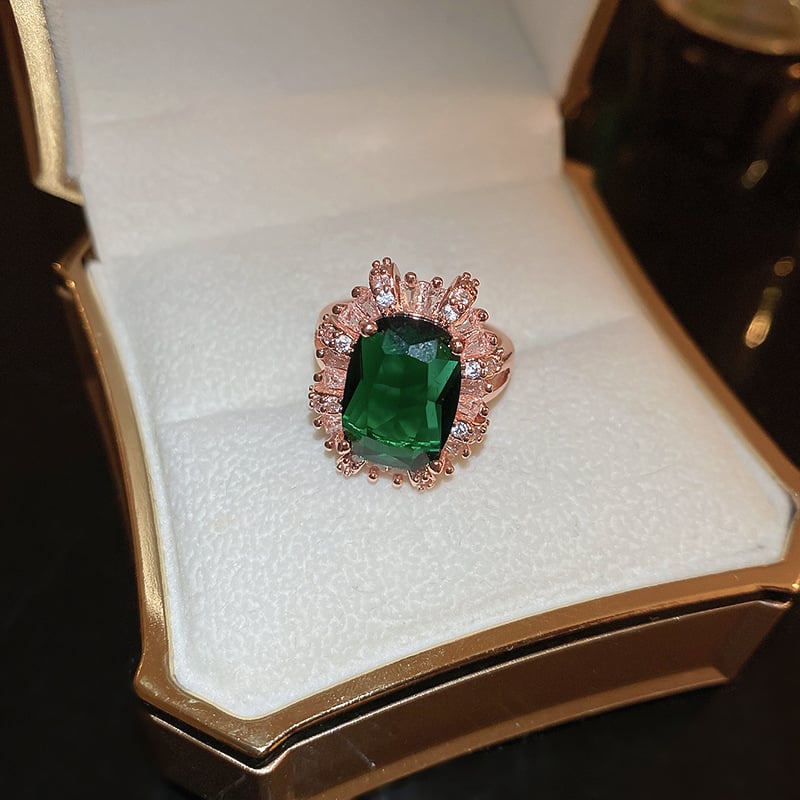 Adjustable ring