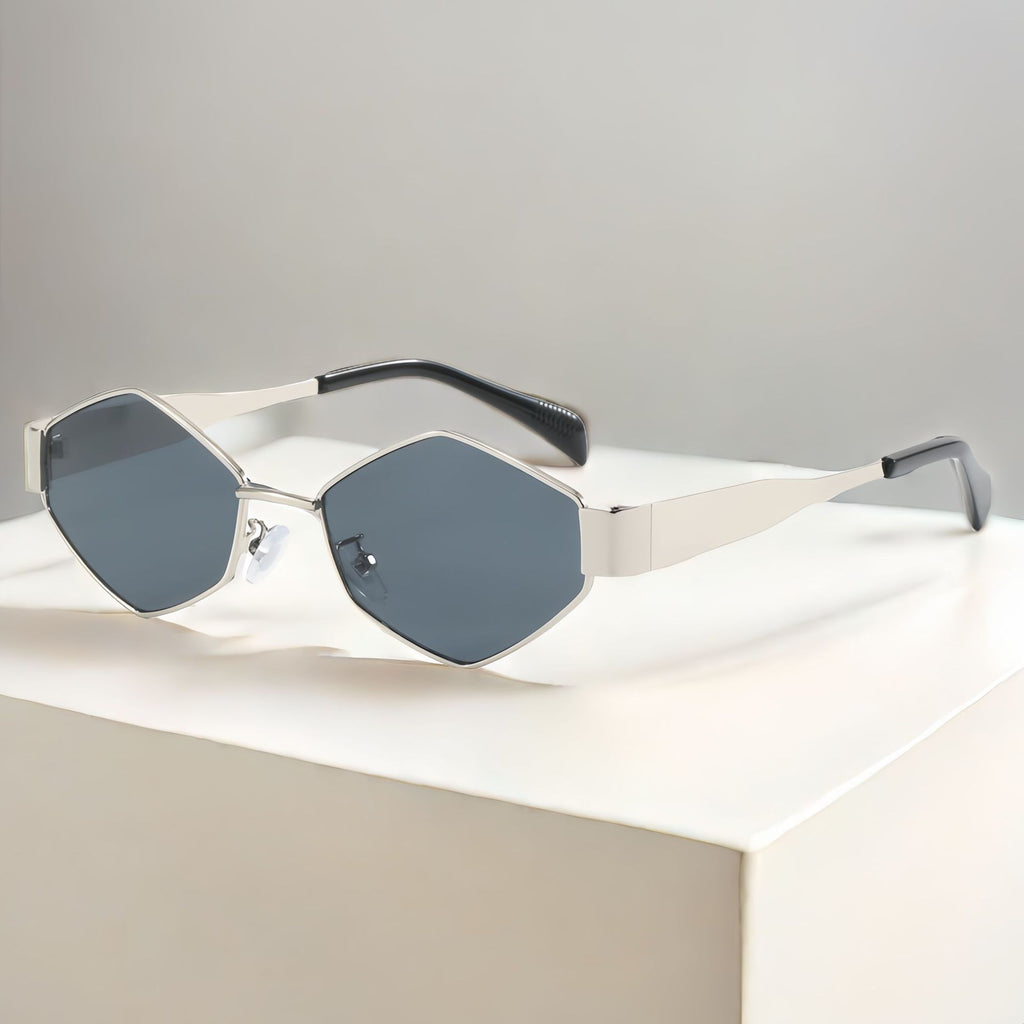 Small Frame Rhombus Sunglasses
