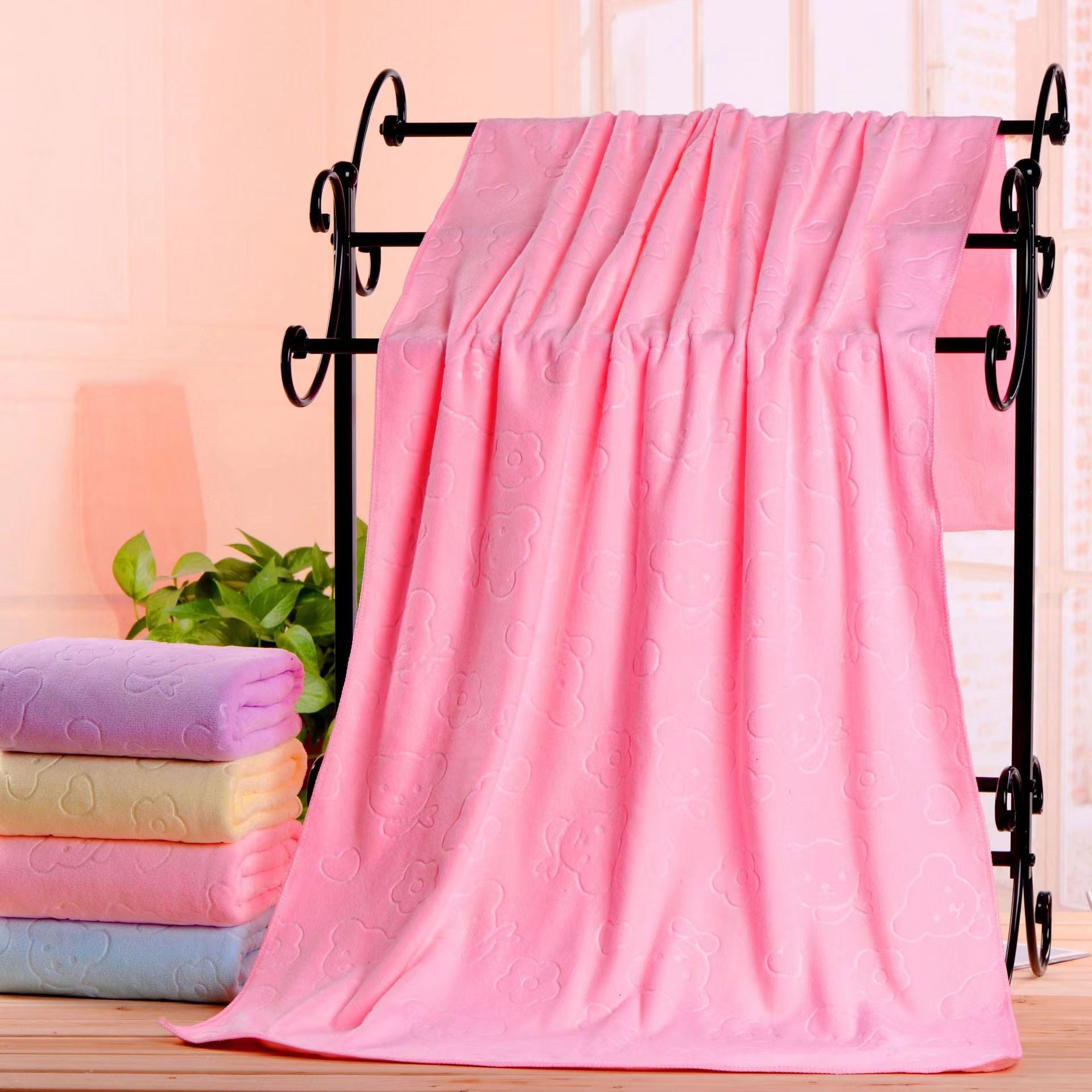 Microfiber Embossed Bear Bath Towel