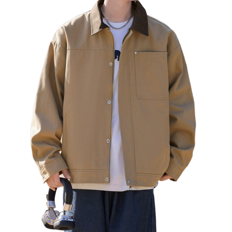 Loose and versatile button-down jacket