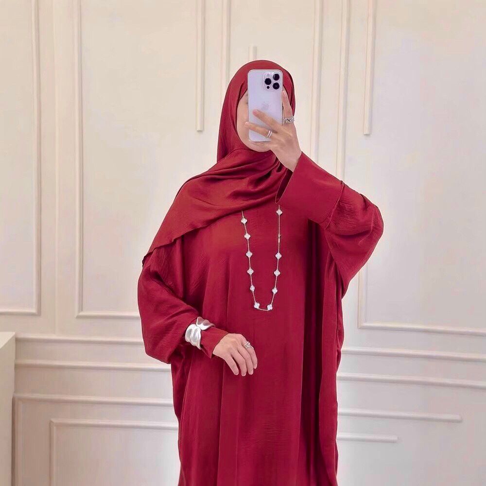 Loose and elegant solid-color long robe with headscarf dress