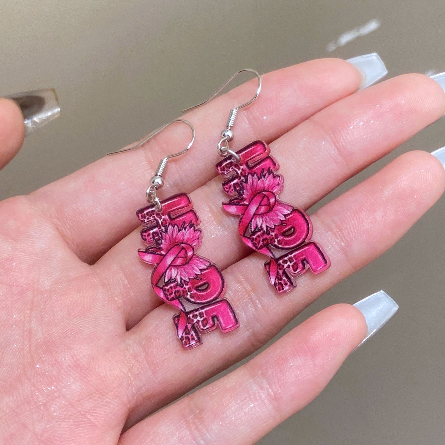 Breast cancer awareness necklace