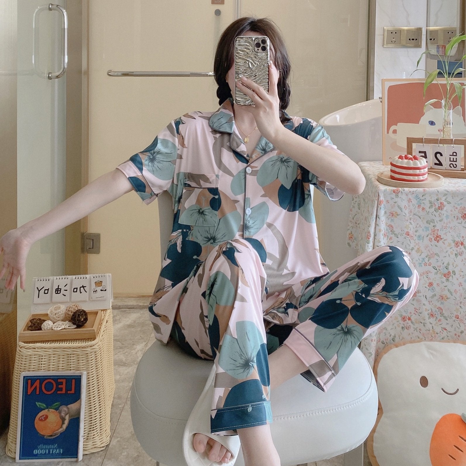 Long pants and cardigan home wear