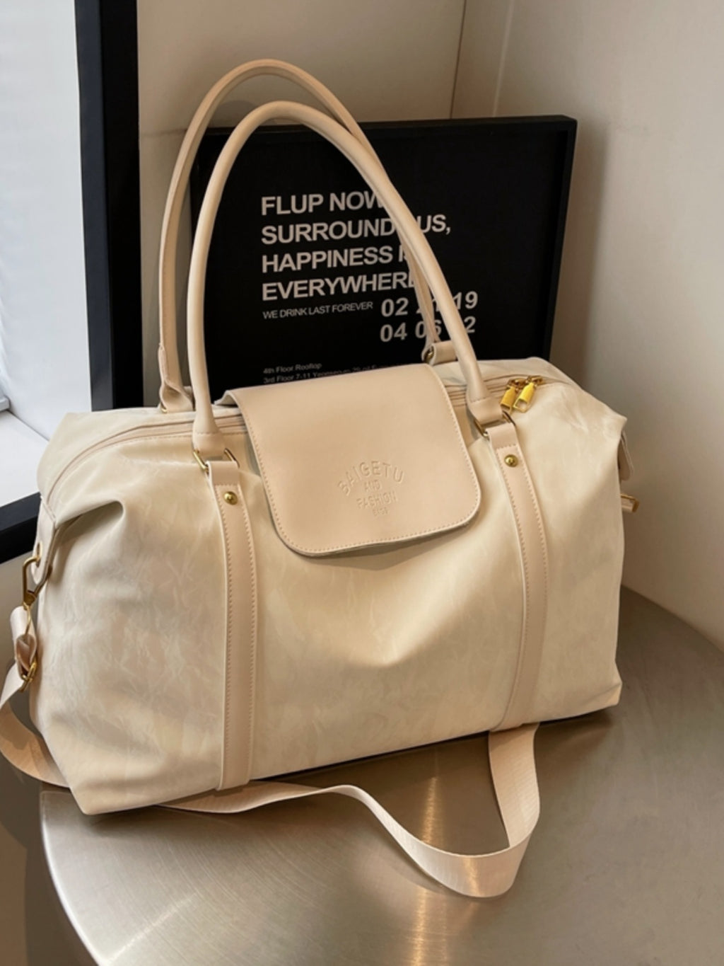 Large Capacity Hand-Carrying Short Travel Travel Bag Female Business Trip Lightweight Luggage Bag Waterproof Portable Luggage Bag Travel