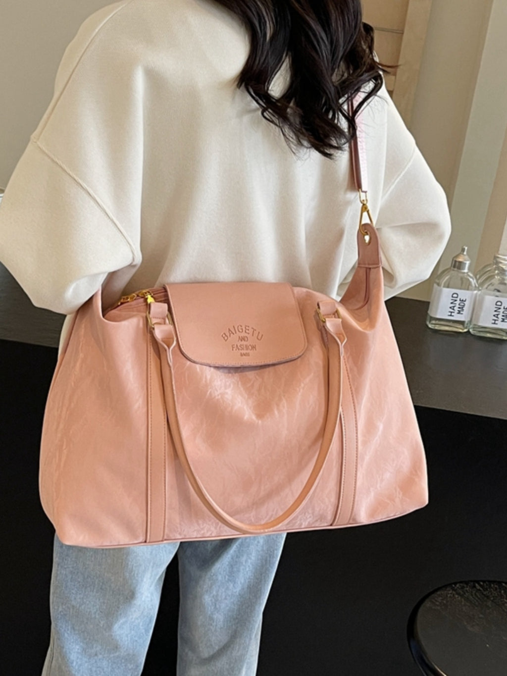 Large Capacity Hand-Carrying Short Travel Travel Bag Female Business Trip Lightweight Luggage Bag Waterproof Portable Luggage Bag Travel