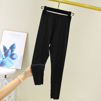 Plus-size leggings for women in spring and summer