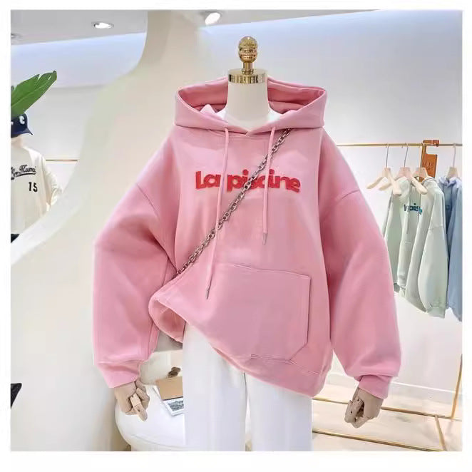 A laid-back design style coat