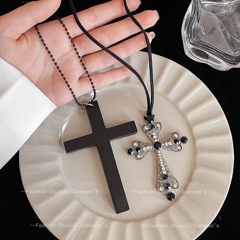 cross necklace