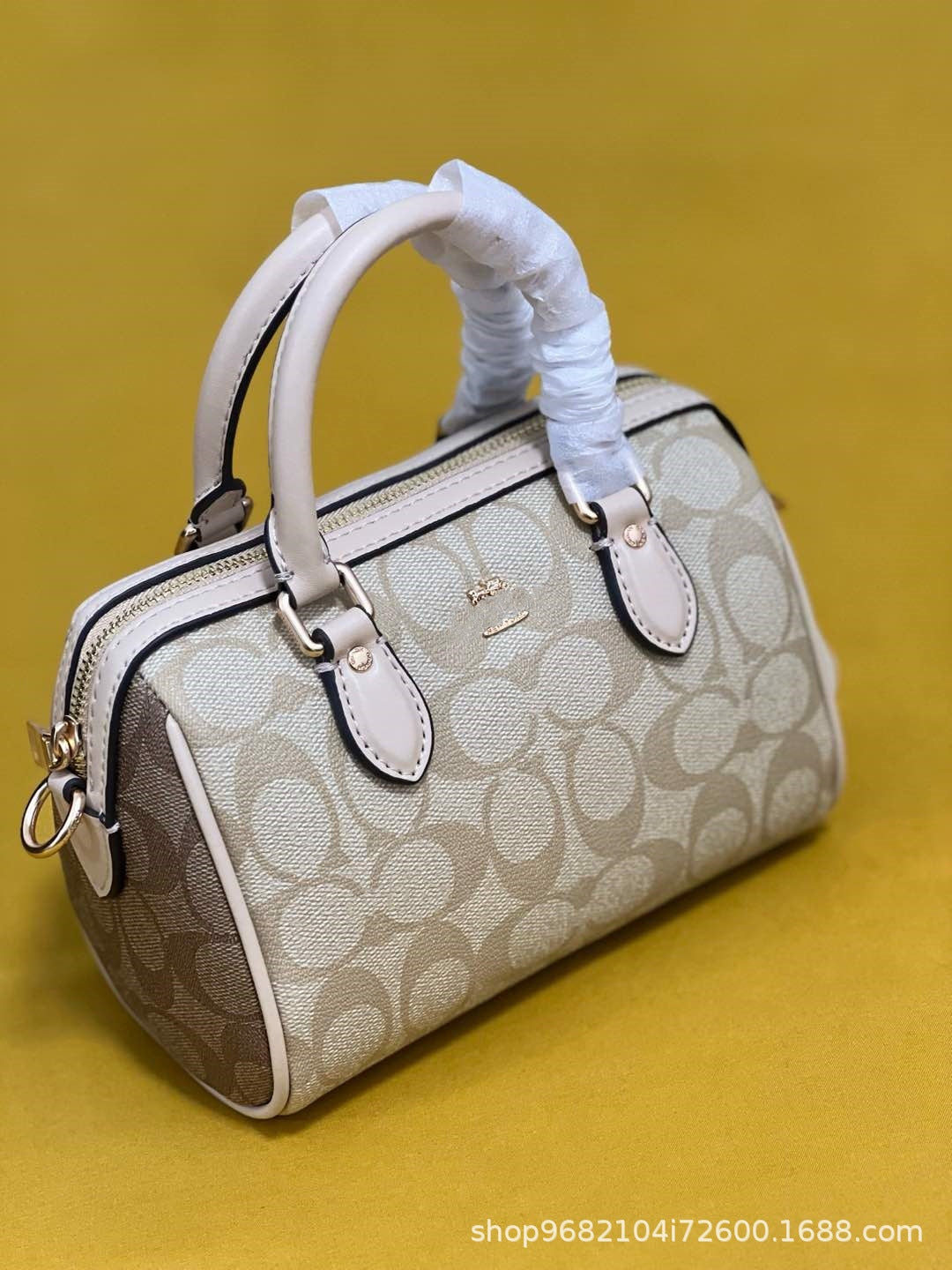 2025 Classic Monogram Boston Pillow Bag