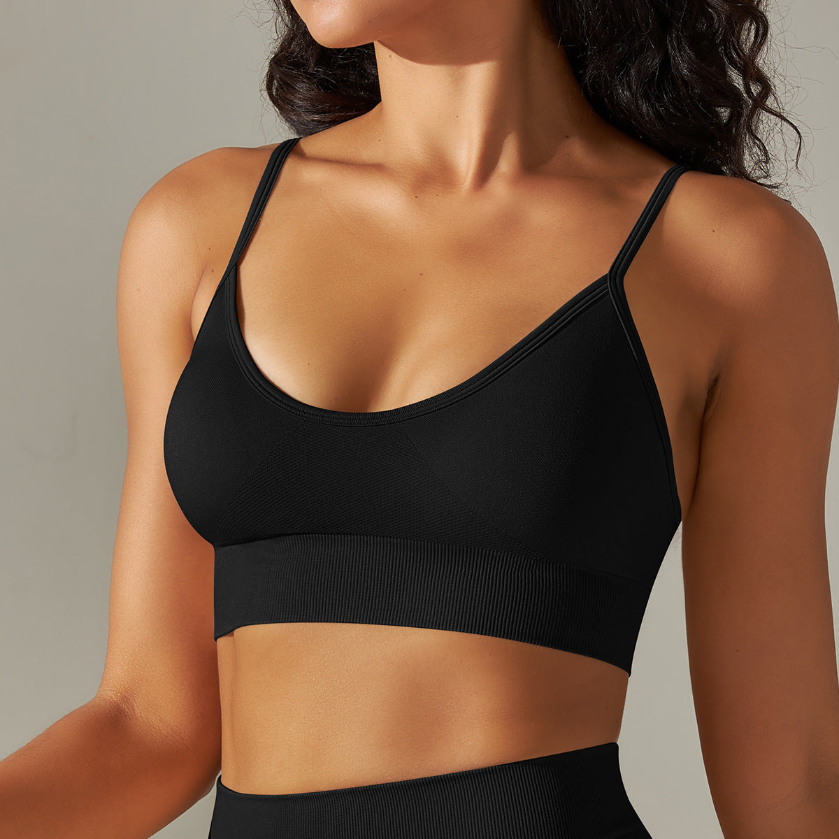 Seamless Wire-Free Sports Bra for Running Fitness Yoga