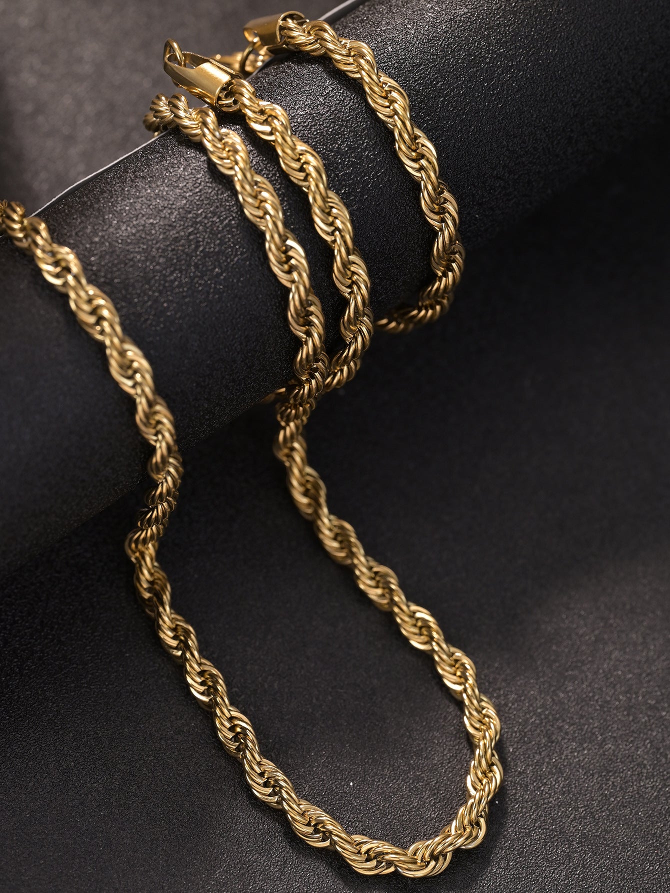 Fashionable stainless steel thick necklace and twisted long necklace