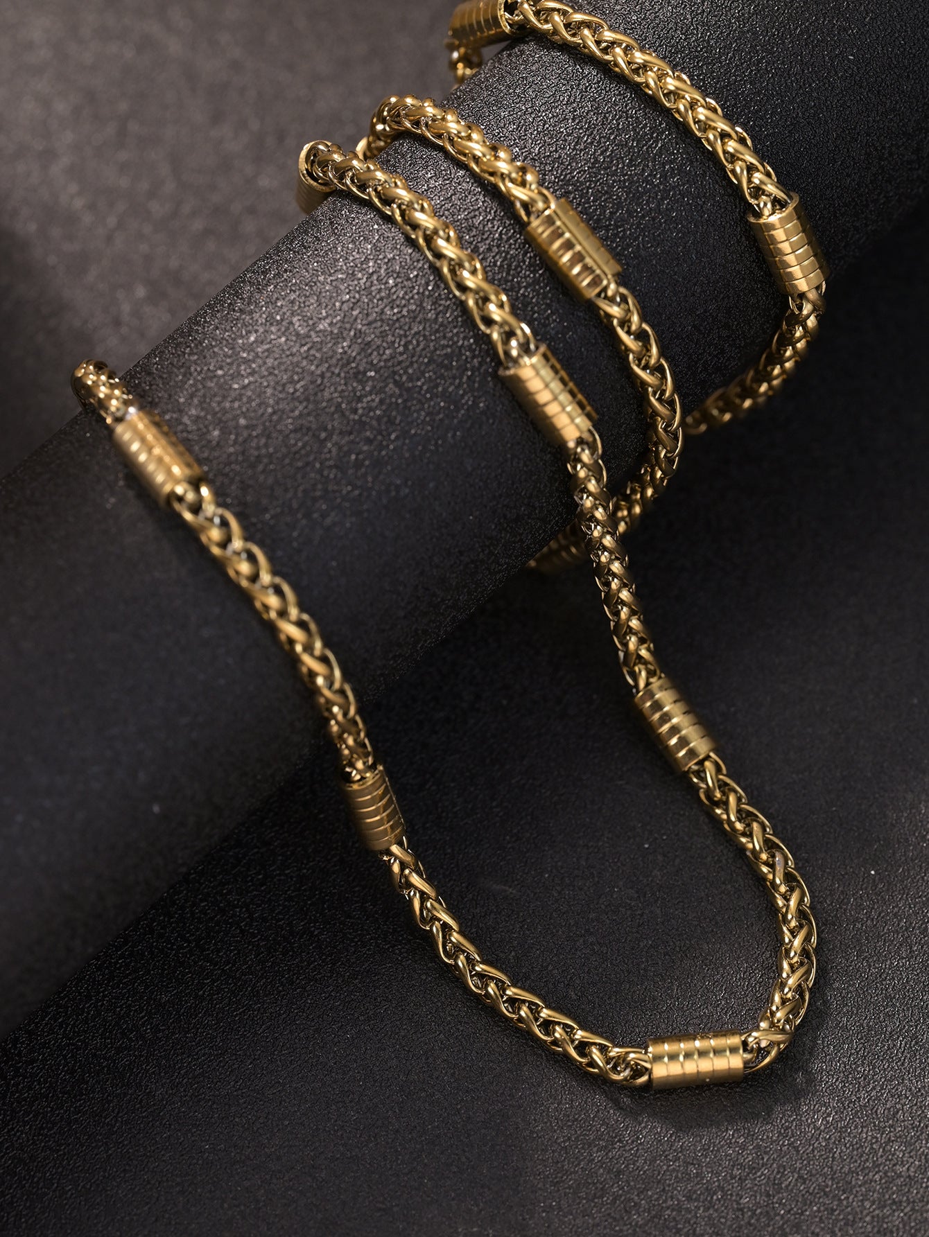 Fashionable stainless steel thick necklace and twisted long necklace
