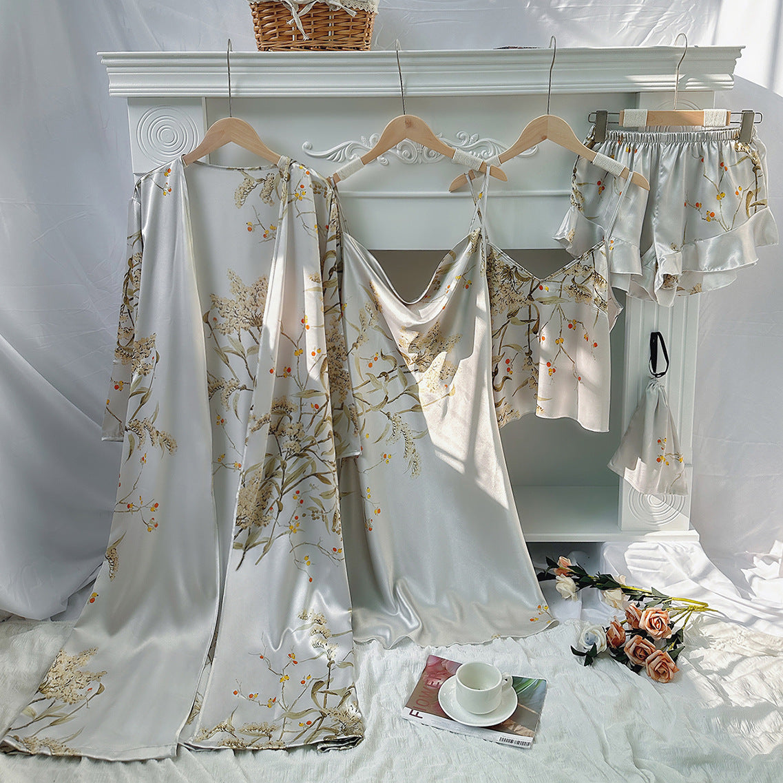 Women's Four Seasons Camisole Lace-Up Nightgown Nightdress