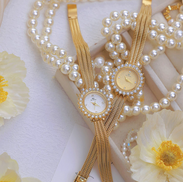 BS new hot watch factory direct middle ancient Du Sang flower diamond temperament wheat ear light luxury female FA1833