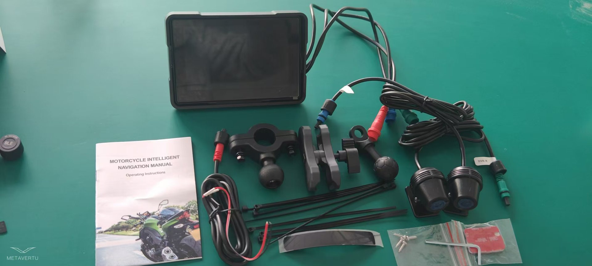 Motorcycle wireless navigation device