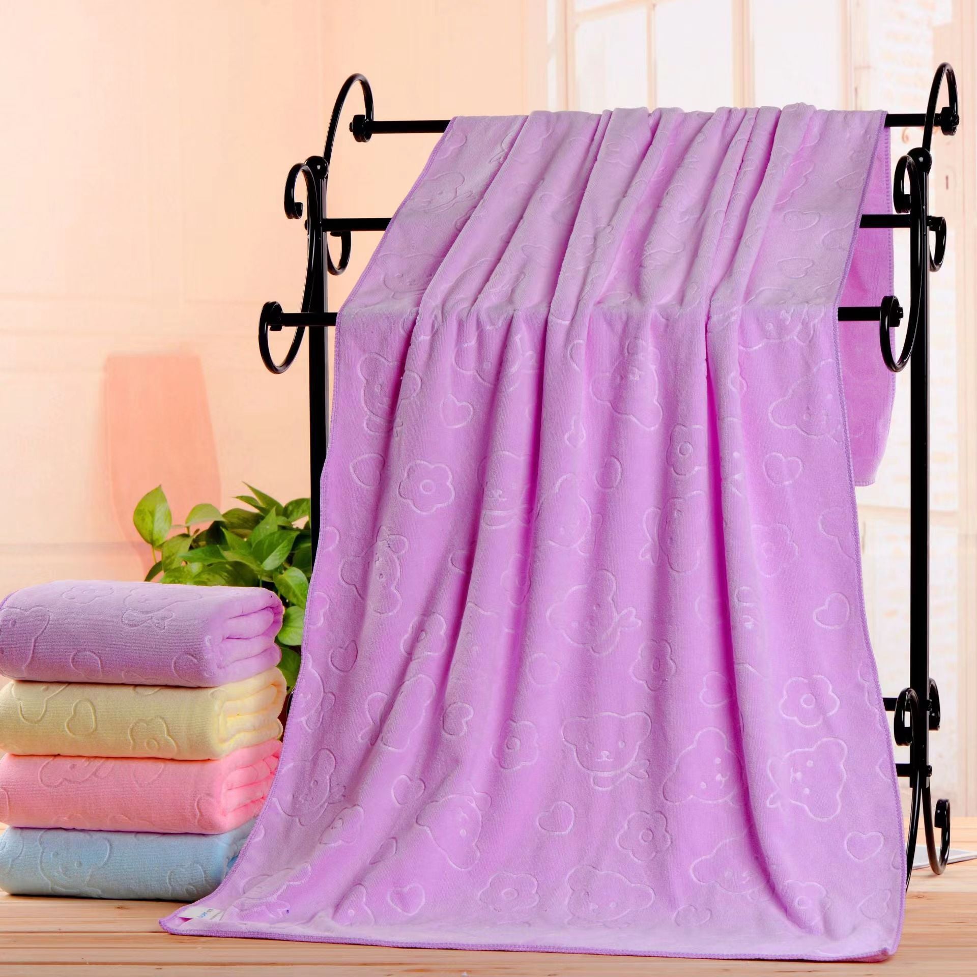 Microfiber Embossed Bear Bath Towel