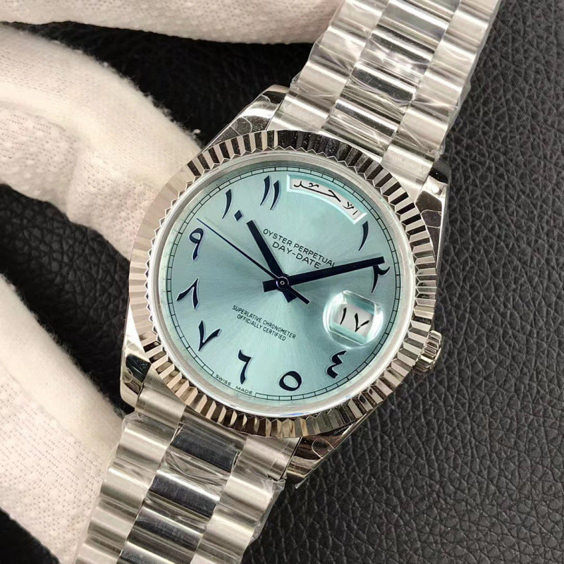Automatic mechanical watch with double calendar day display